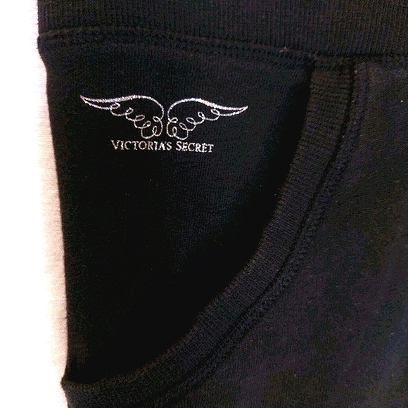 VICTORIA SECRET ♡ Ladies Black Shorts - Picture 2 of 5